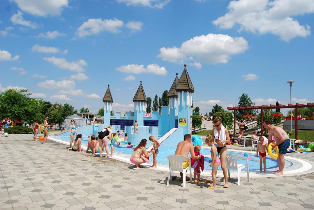 Termal Kemping Apartmanok Tiszaujvaros Luaran gambar